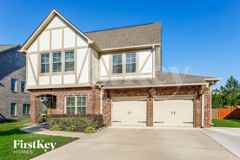 1017 Edgewater Ln - Photo 1 of 1