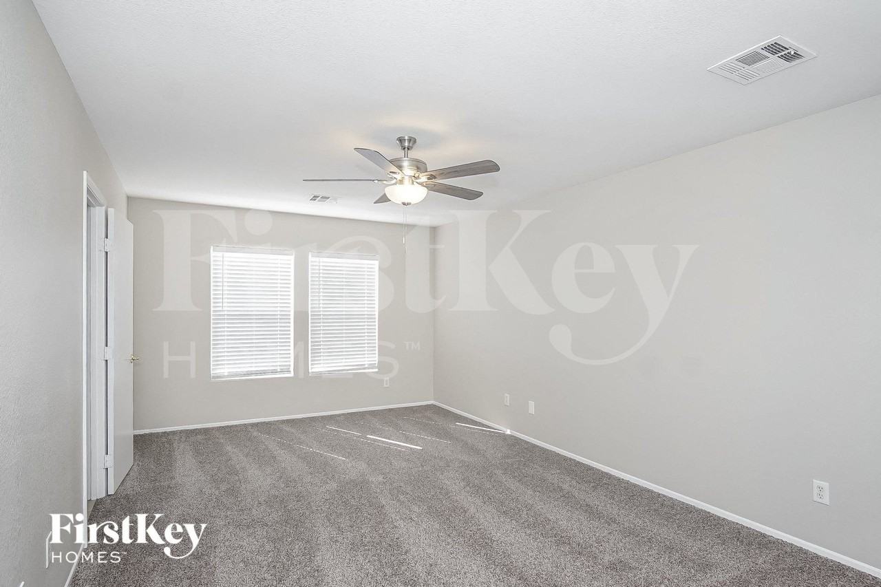 6235 Lone Cypress Ct - Photo 6 of 15