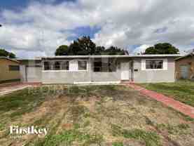 275 Nw 194th Ter - Photo 1 of 1