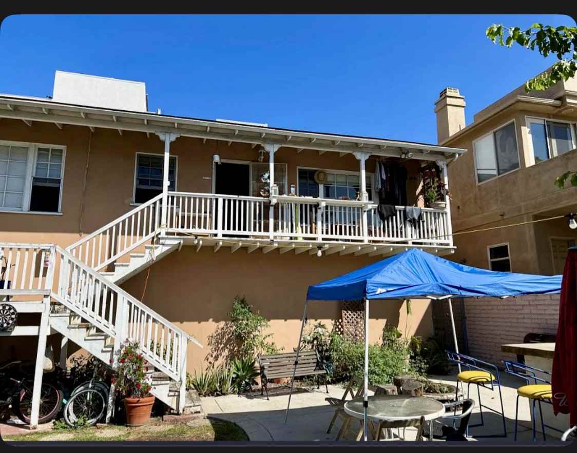 5111 La Jolla Blvd #8 - Photo 3 of 14