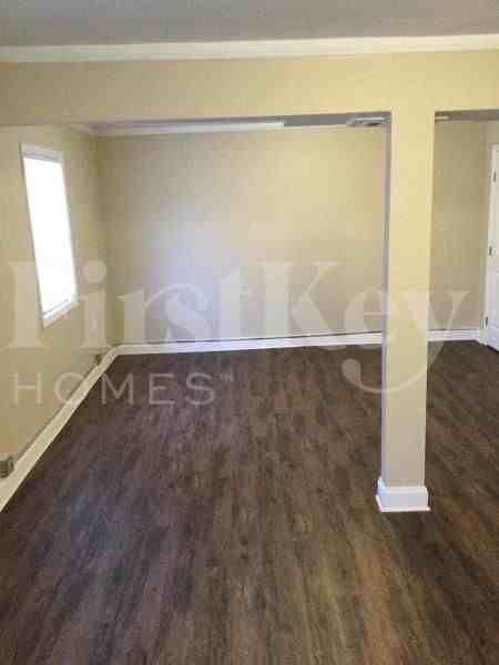 2364 Tiffany Cir - Photo 4 of 13