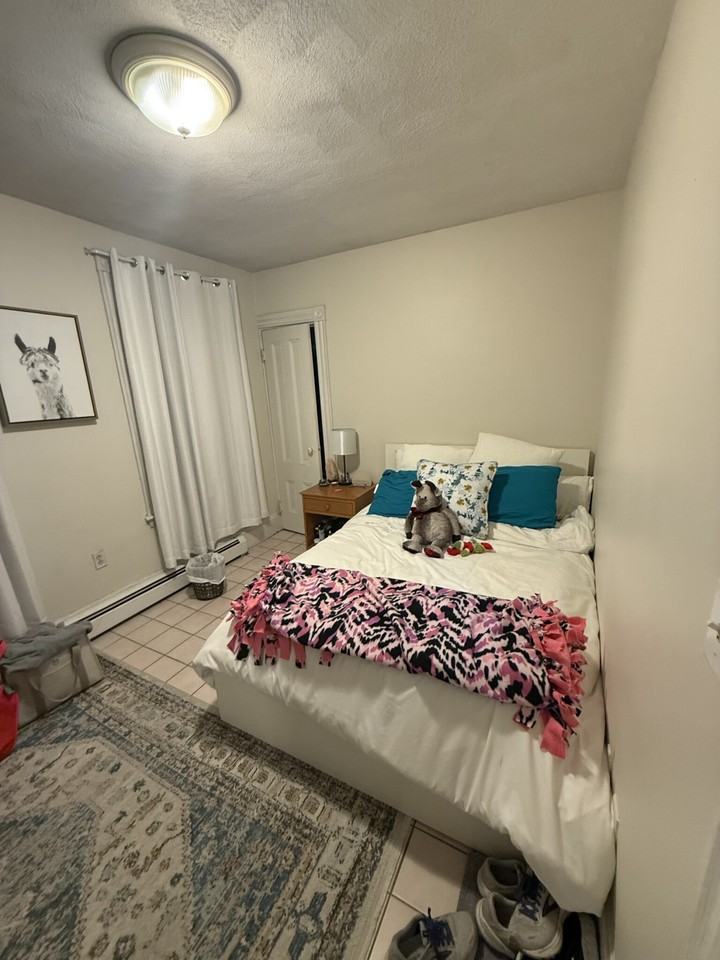 193 L St #1 - Photo 5 of 12