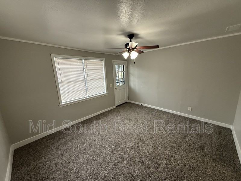 2151 Sparks St - Photo 3 of 14