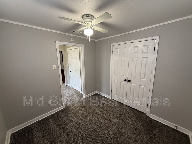 2151 Sparks St - Photo 5 of 14