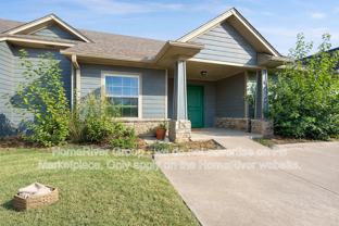 907 Sw 92nd St - Photo 1 of 1