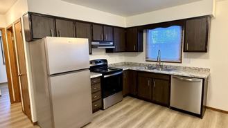 2012 2010/2 Parkside Dr - Photo 1 of 1