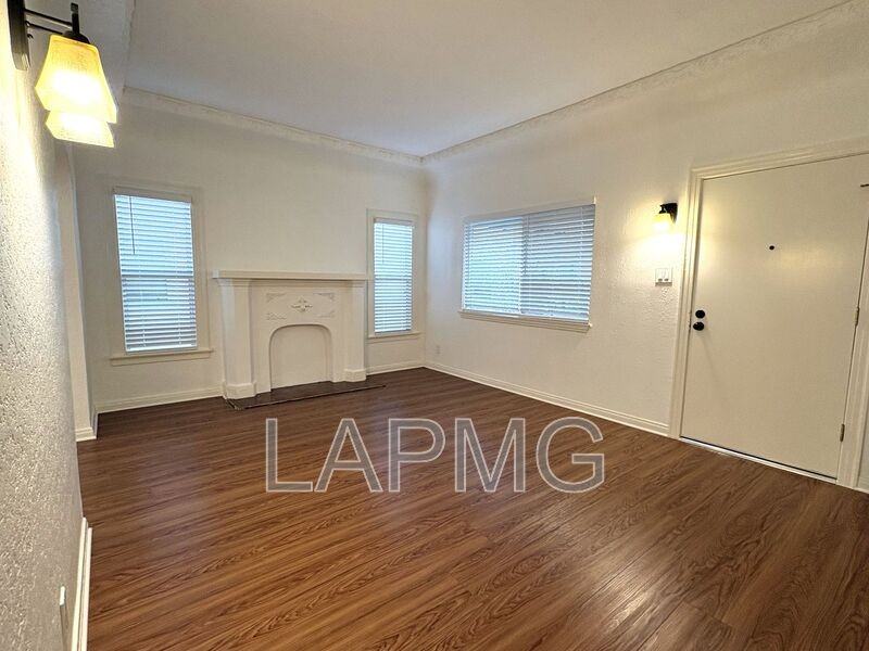 2751 Pomeroy Ave - Photo 6 of 16