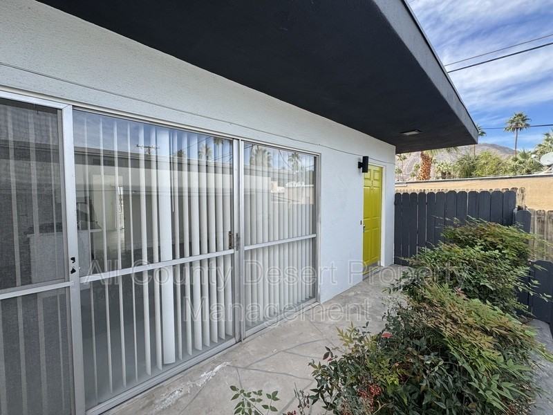 46075 Ocotillo Dr #3 - Photo 3 of 31