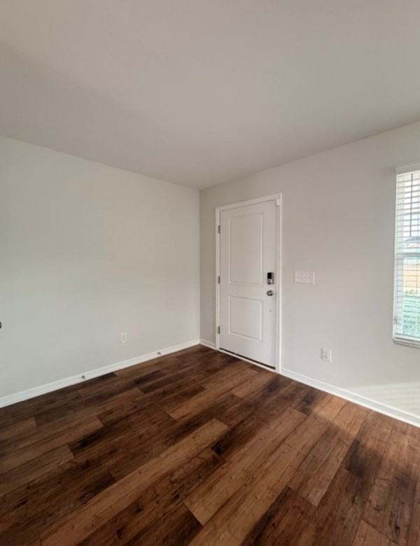 501 Cricket Chirp Ln - Photo 2 of 29