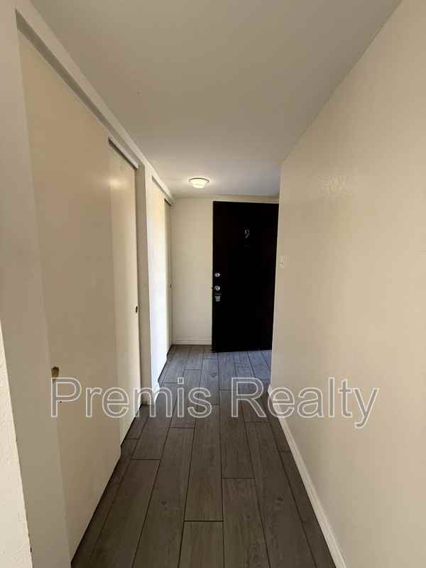 1575 Greenlea Dr - Photo 6 of 28