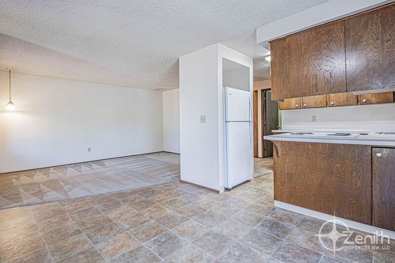 3020 Ne 78th Ave - Photo 5 of 16