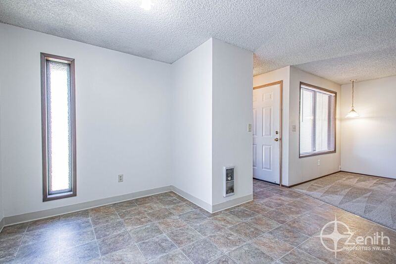 3020 Ne 78th Ave - Photo 6 of 16