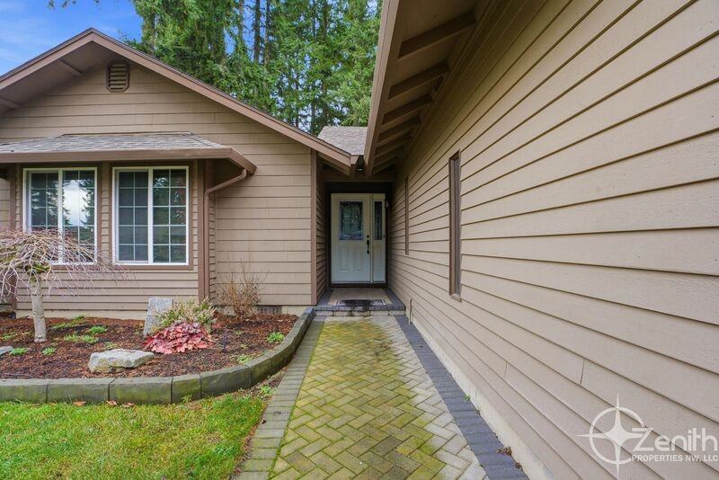 13902 Ne Piper Rd - Photo 2 of 25