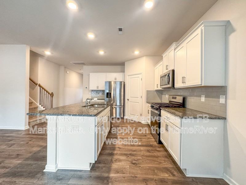 2654 Titan Village Ct - Photo 4 of 25