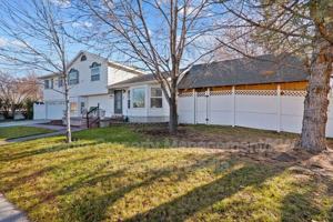 featured image of 1727 Ws