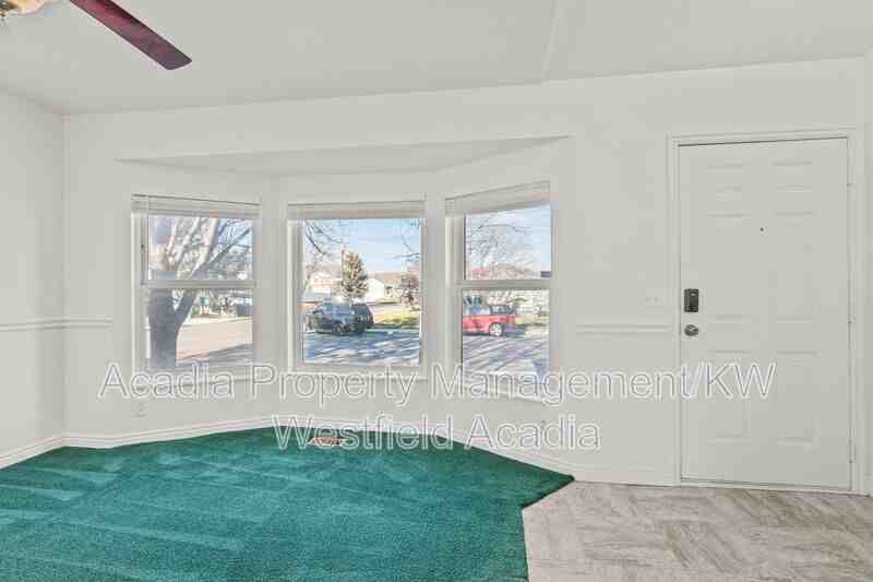 1727 Ws - Photo 4 of 50