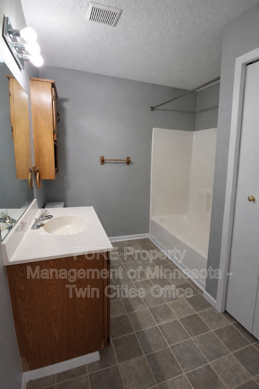 531 Tiffany Dr - Photo 6 of 16