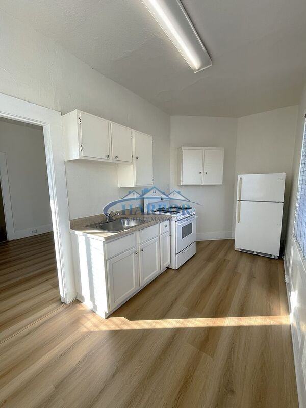 341 W Amar St #3 - Photo 2 of 8