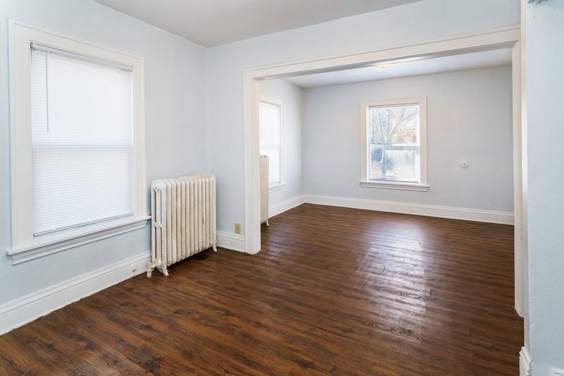 3105 4th Ave S #2 - Photo 4 of 8