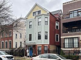 featured image of 3245 N Lakewood Ave #2