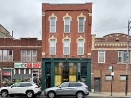 featured image of 1202 W Grand Ave #3