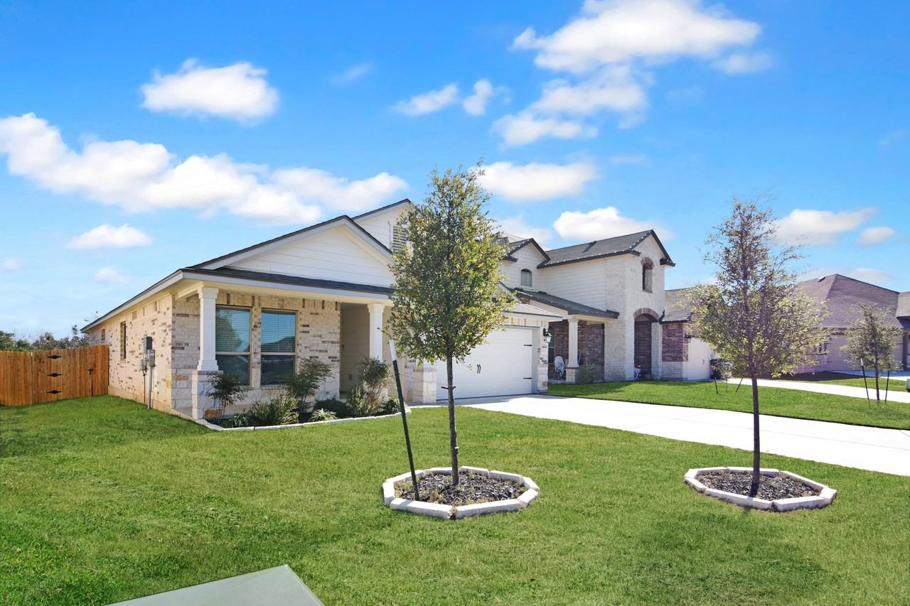 311 Chapel Knoll Rd - Photo 3 of 18