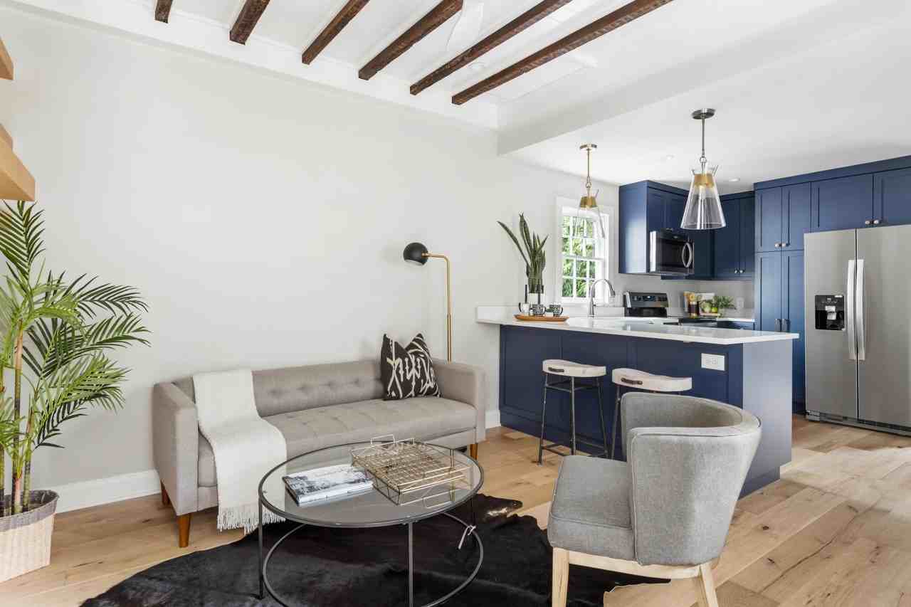 71 Cooper St - Photo 2 of 2