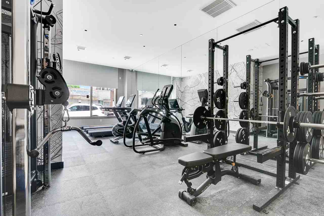 8836 139th St - Photo 7 of 7