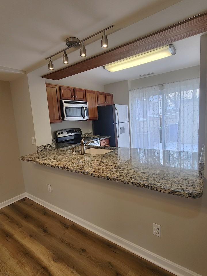 5451 El Camino #5D - Photo 5 of 27