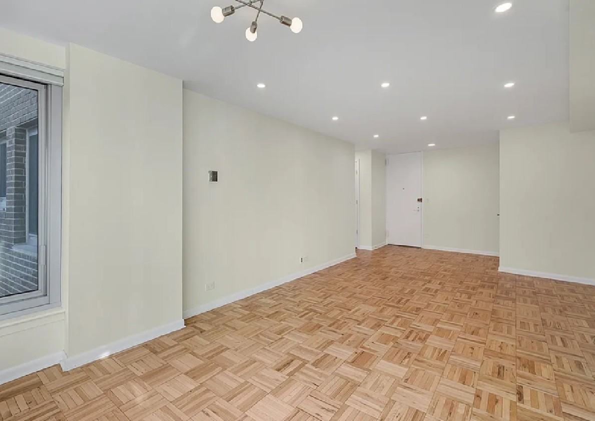 4455 Douglas Ave #8A - Photo 4 of 10