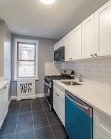 featured image of 5650 Netherland Ave #3E