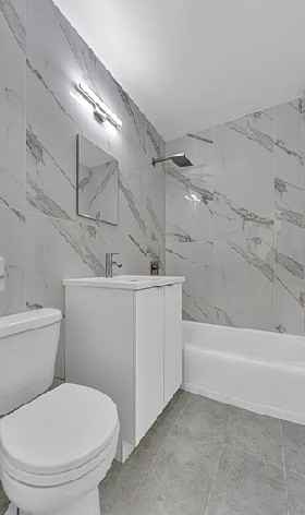 5800 Arlington Ave #12M - Photo 7 of 8