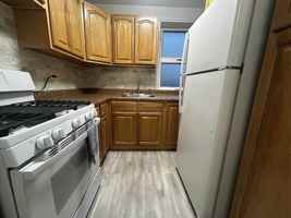 featured image of 9430 Ridge Blvd #1E