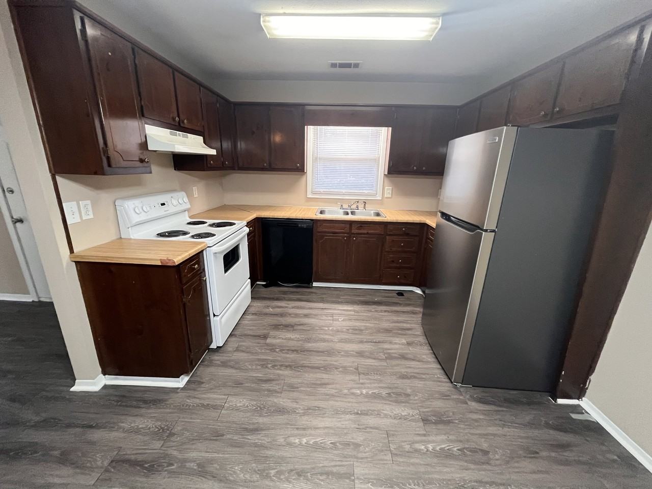 12 S Creek Rd - Photo 6 of 15