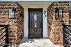 featured image of 204 S Harris St #NA