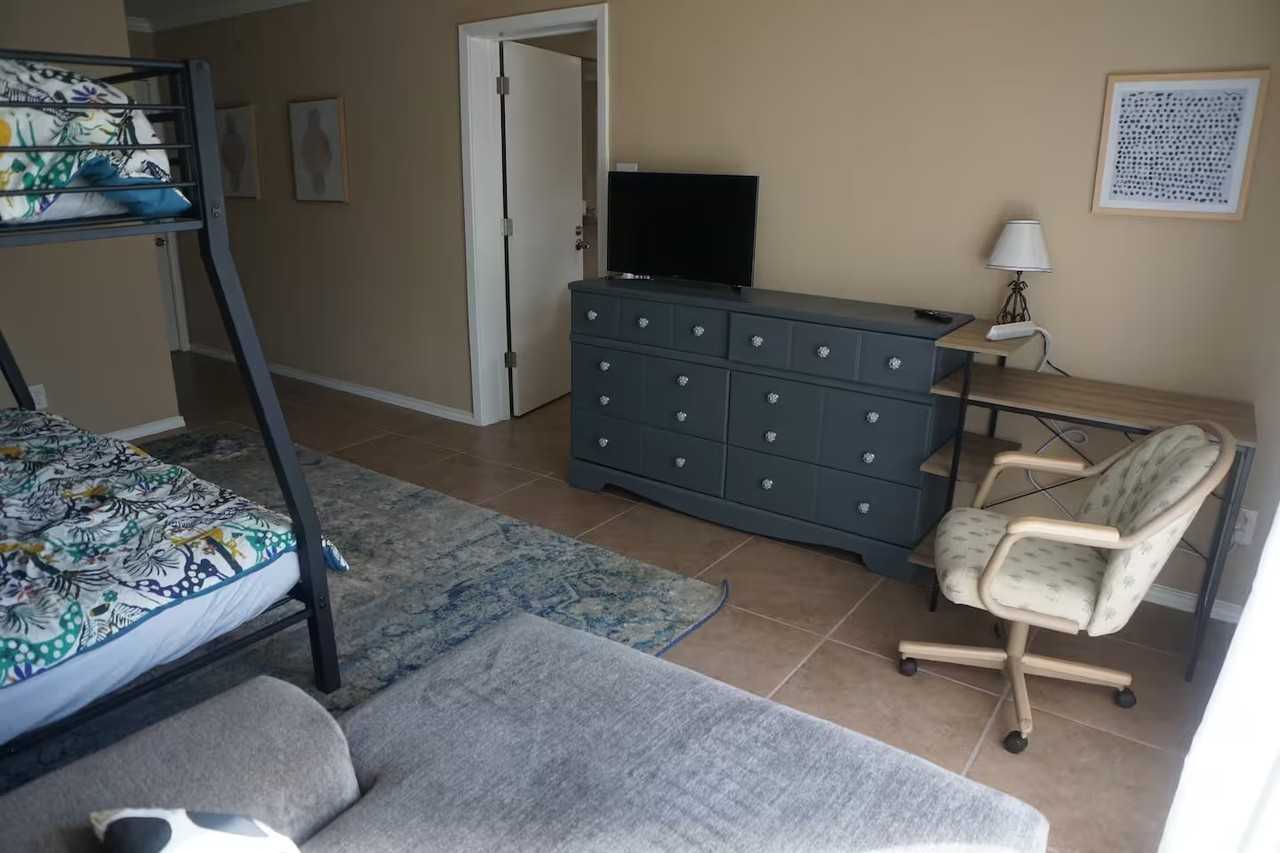 14 53rd St Se #NA - Photo 6 of 19