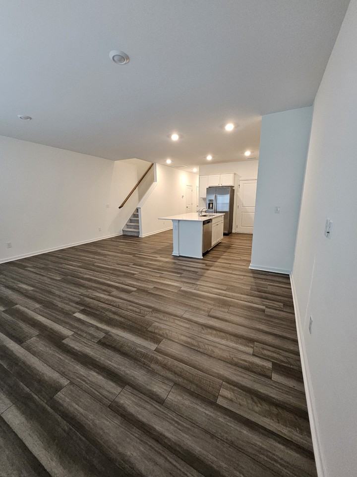 868 Pilot St #868 - Photo 3 of 28