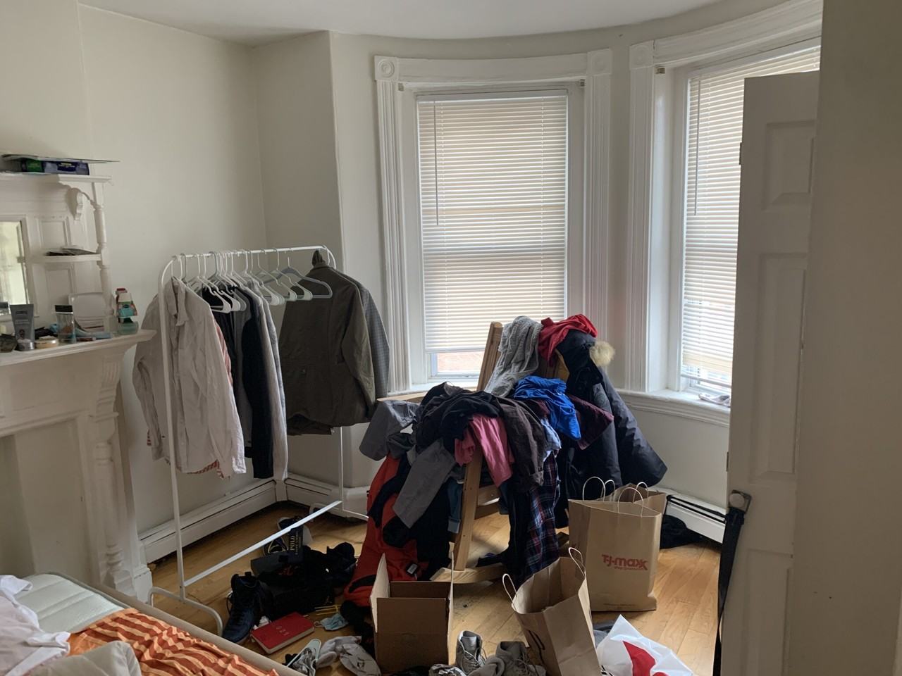 Warwick St #2 - Photo 3 of 13