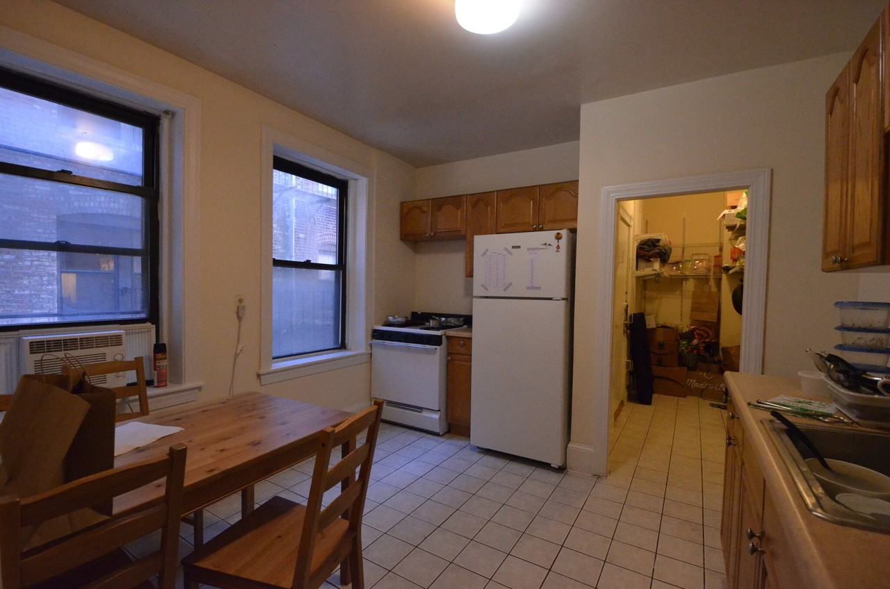 Hemenway St #8 - Photo 3 of 24