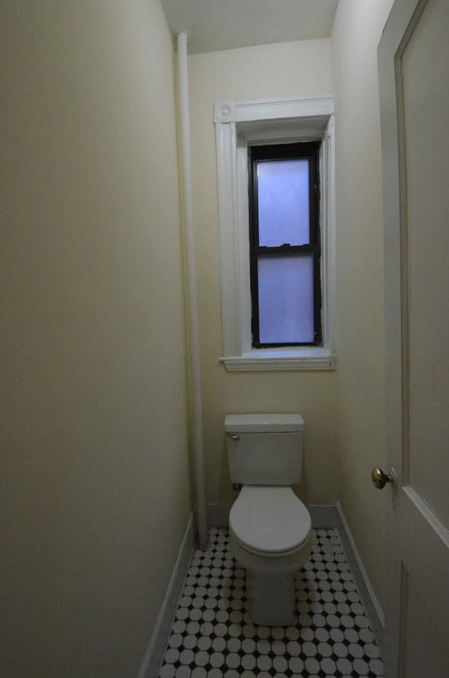 Hemenway St #8 - Photo 7 of 24