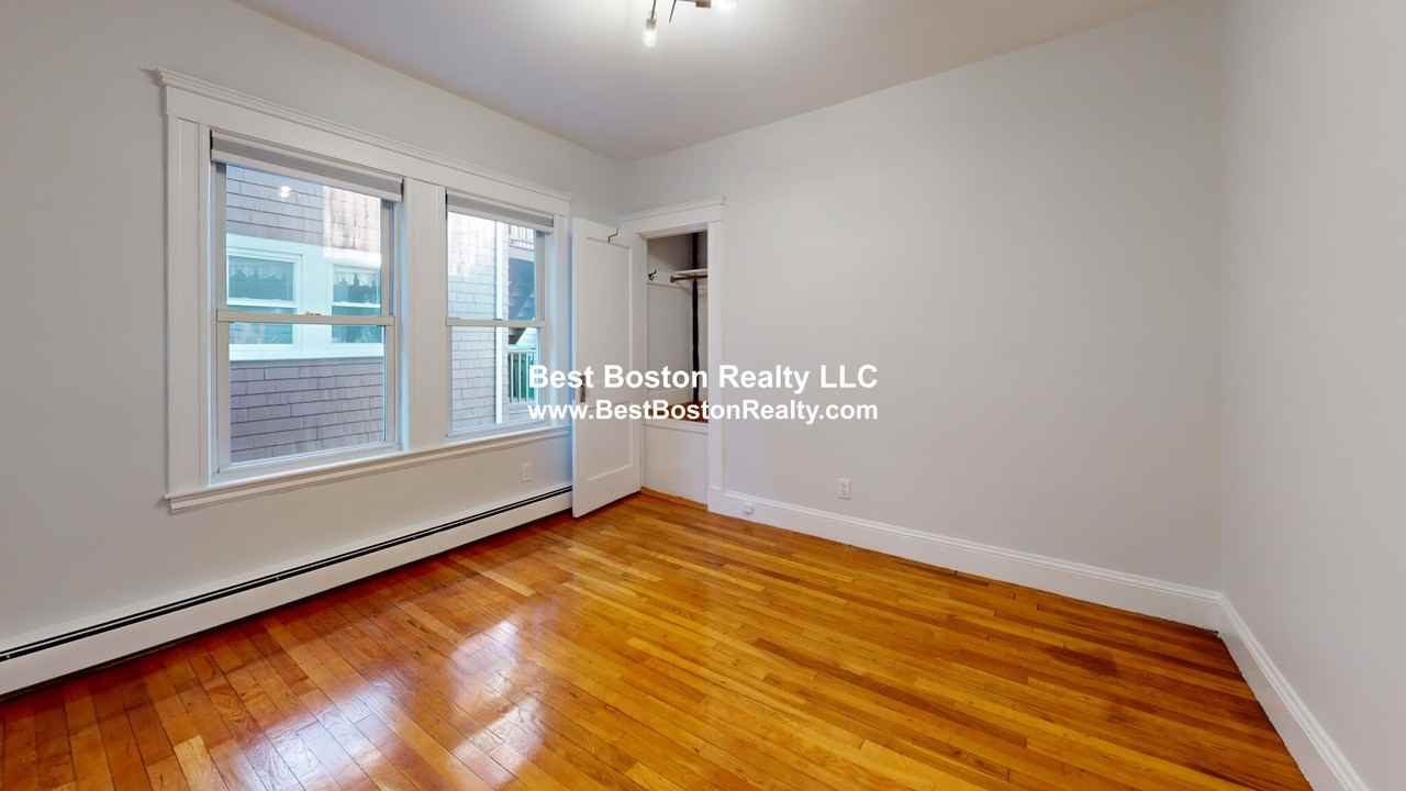 14 Wellesley St #1 - Photo 7 of 16