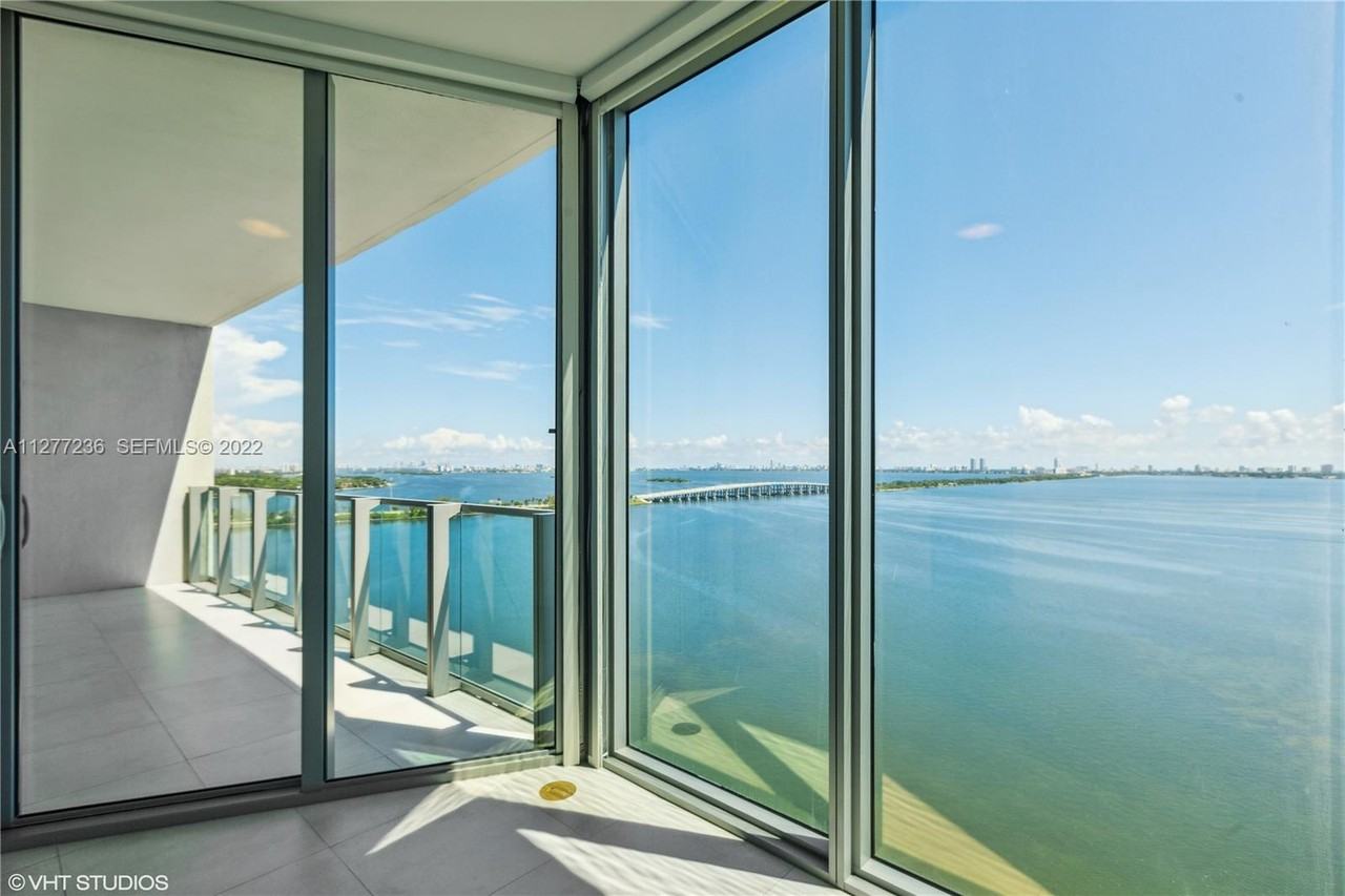 NE 28th St & Biscayne Blvd - Photo 5 of 15