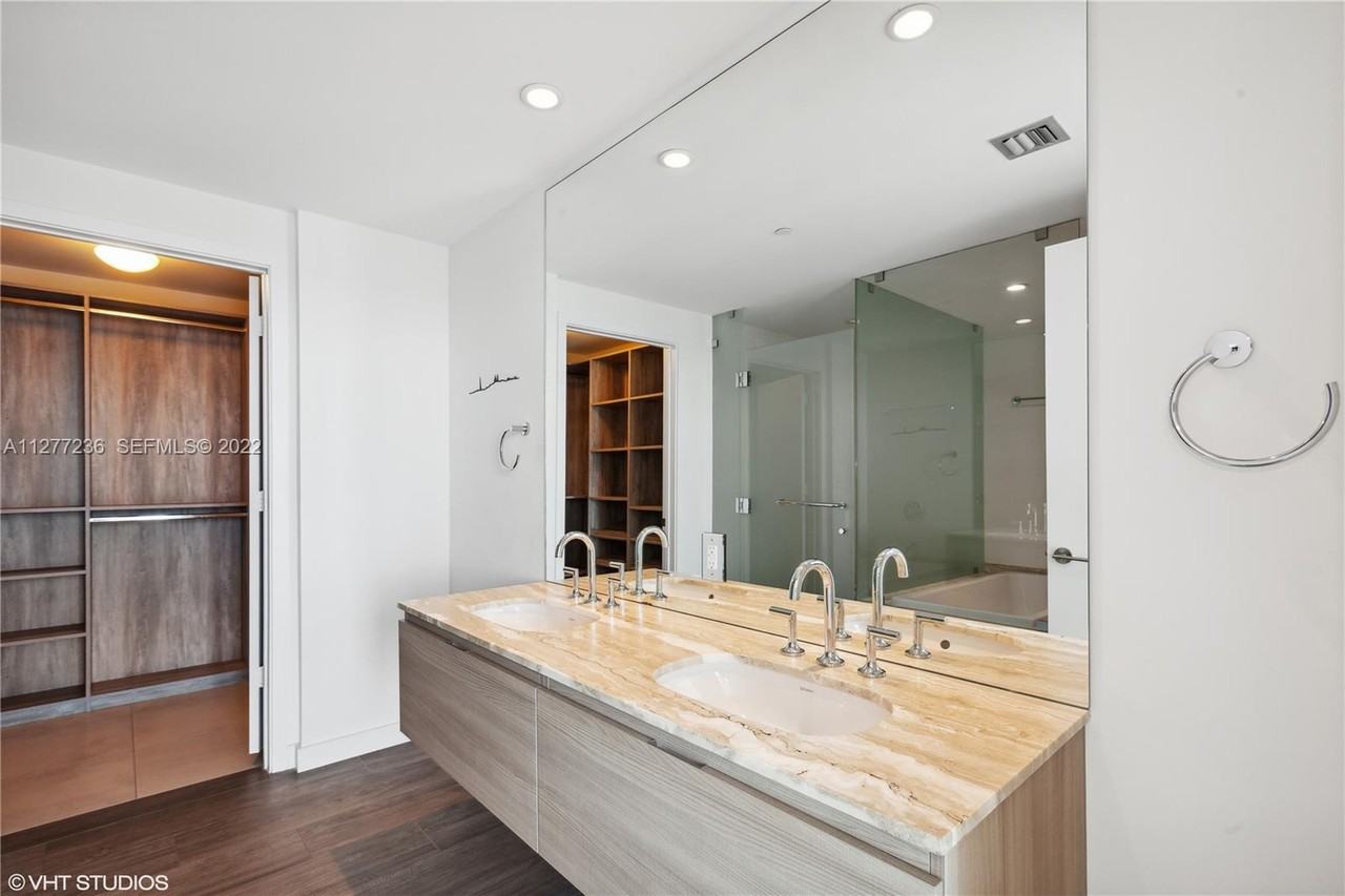 NE 28th St & Biscayne Blvd - Photo 7 of 15