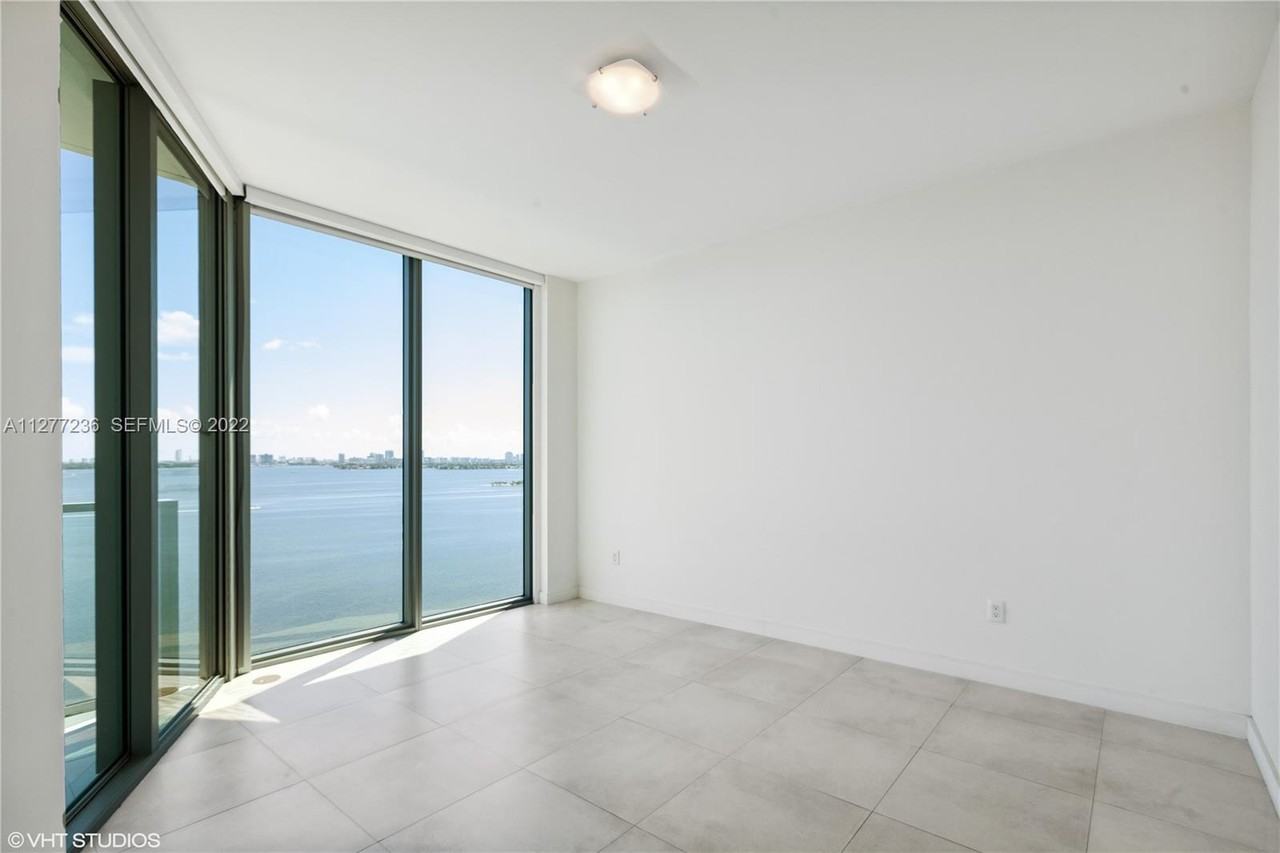 NE 28th St & Biscayne Blvd - Photo 6 of 15