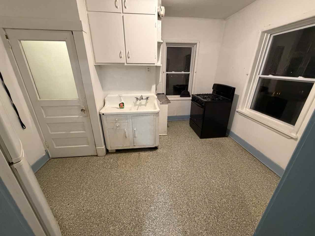 321 21st Ave #1 - Photo 4 of 6