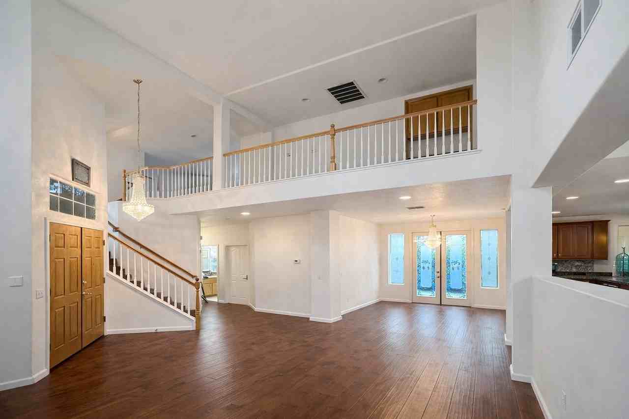 632 Fisher Cir #NA - Photo 2 of 24