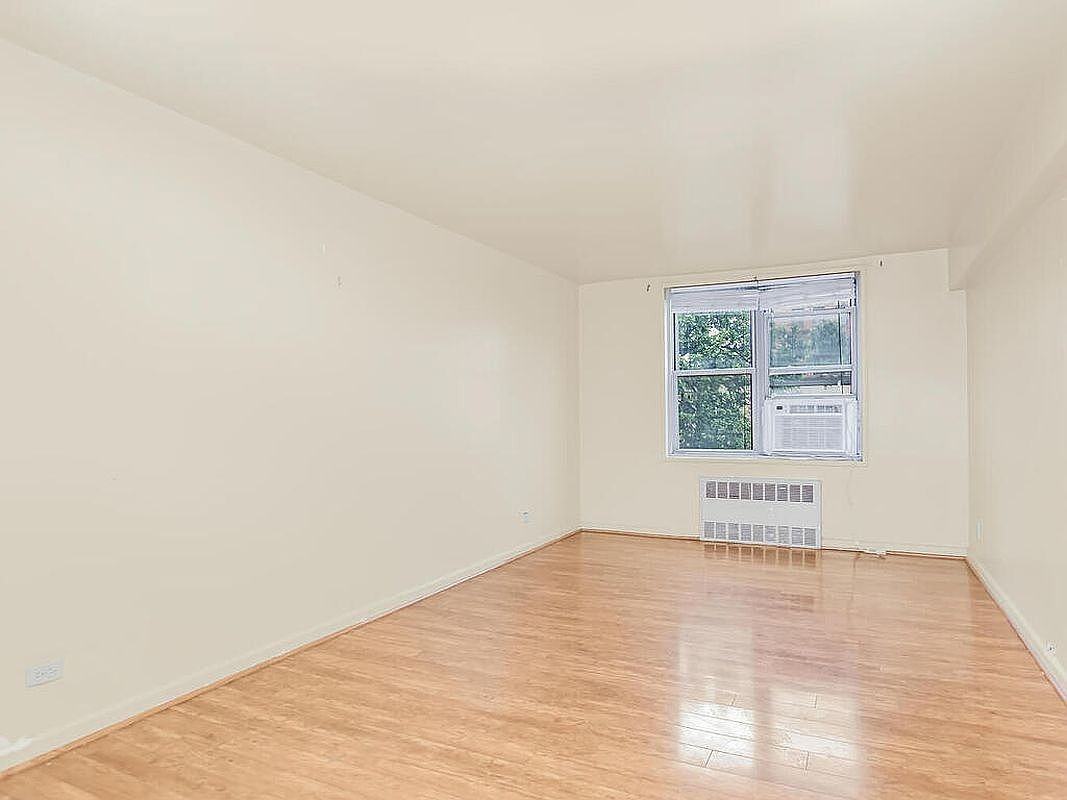 1425 Thieriot Ave #2J - Photo 6 of 8