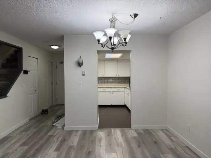 8820 Westminster Hwy #3 - Photo 4 of 16