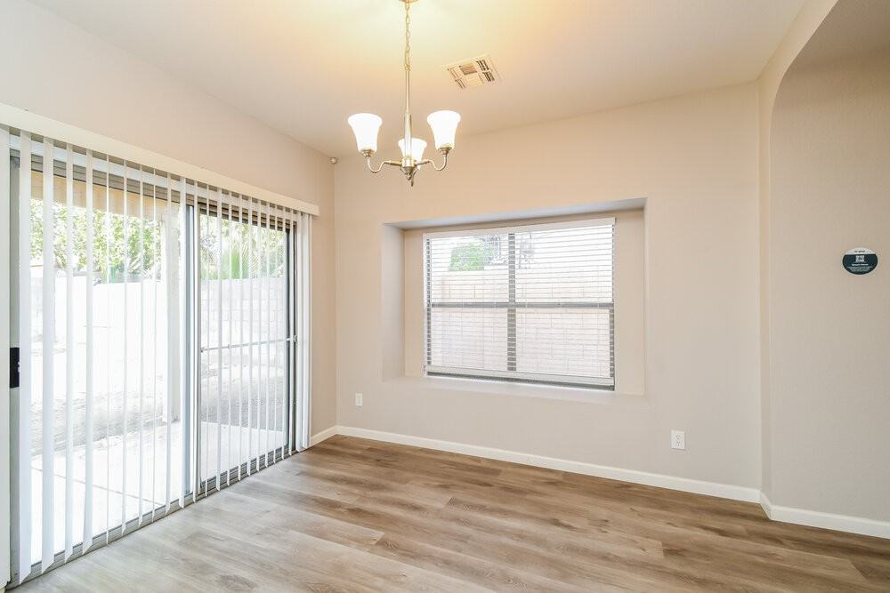 10434 E Azalea Ave - Photo 5 of 16