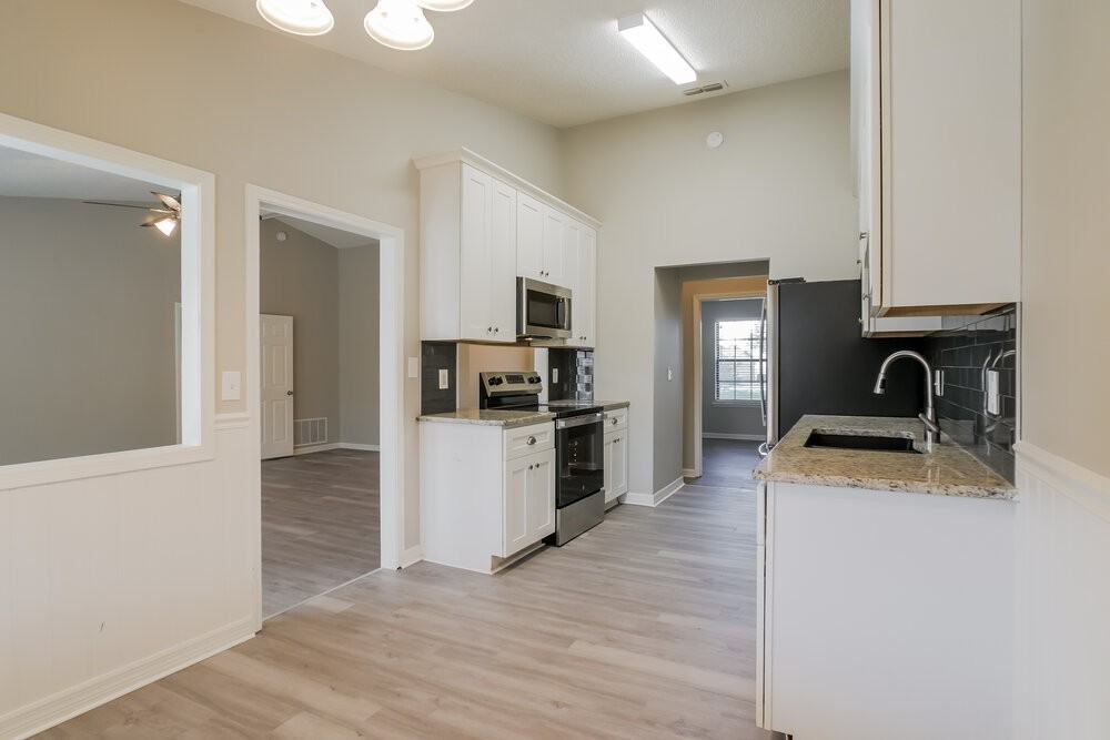 5427 Basque Ct - Photo 7 of 16